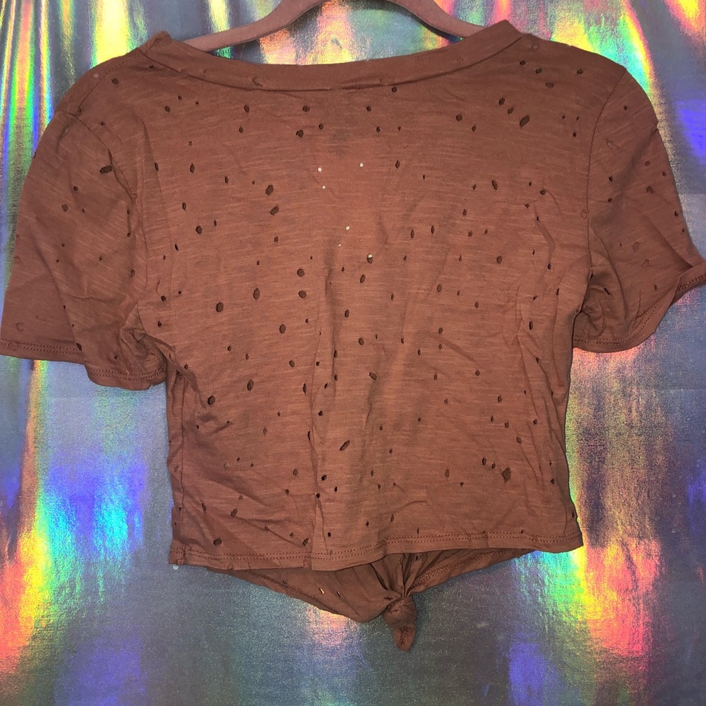 Crop Tee - Picture 2 of 3